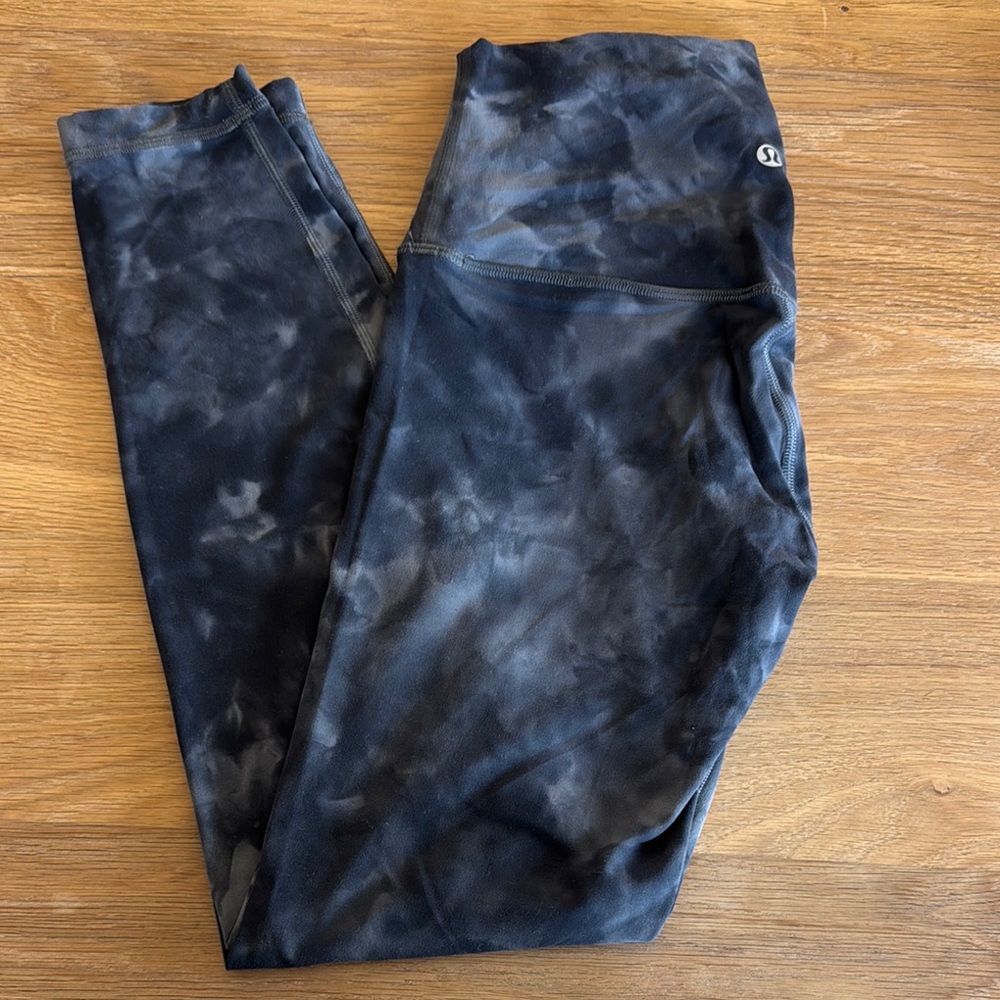 lululemon athletica • Black & Gray Tie-Dye Leggings